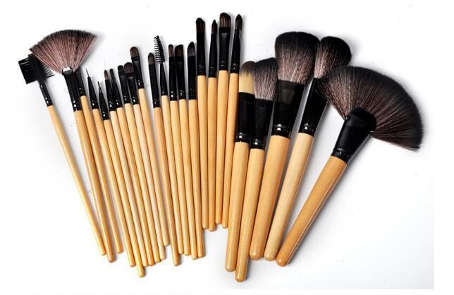 Gift Bag Of 24 Pcs Makeup Brush Sets Professional Cosmetics