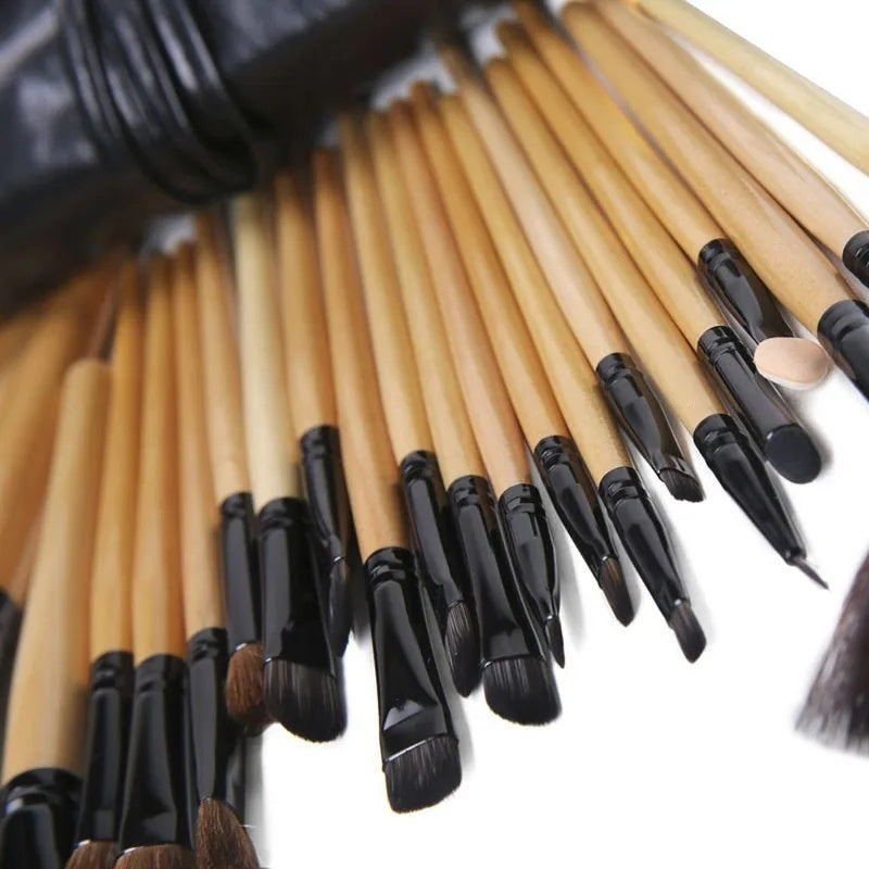 Gift Bag Of 24 Pcs Makeup Brush Sets Professional Cosmetics